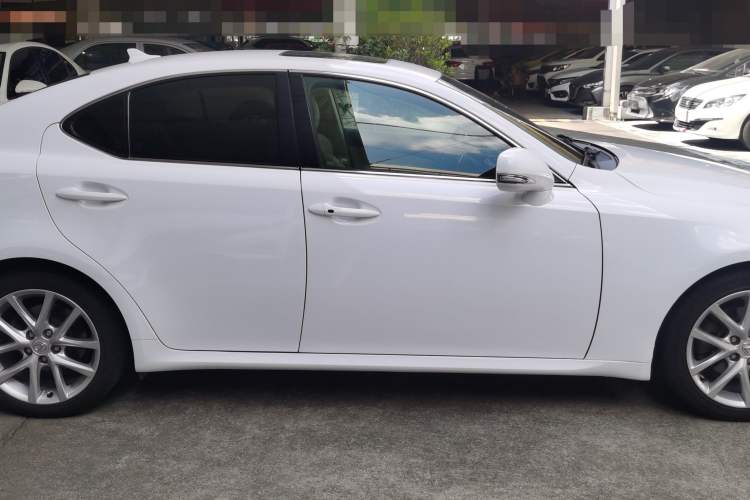 Used Lexus IS 2011 250 Xuan Dong Edition
