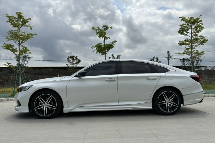 Used Honda Accord 2022 260TURBO Phantom Night · Prestige Edition
