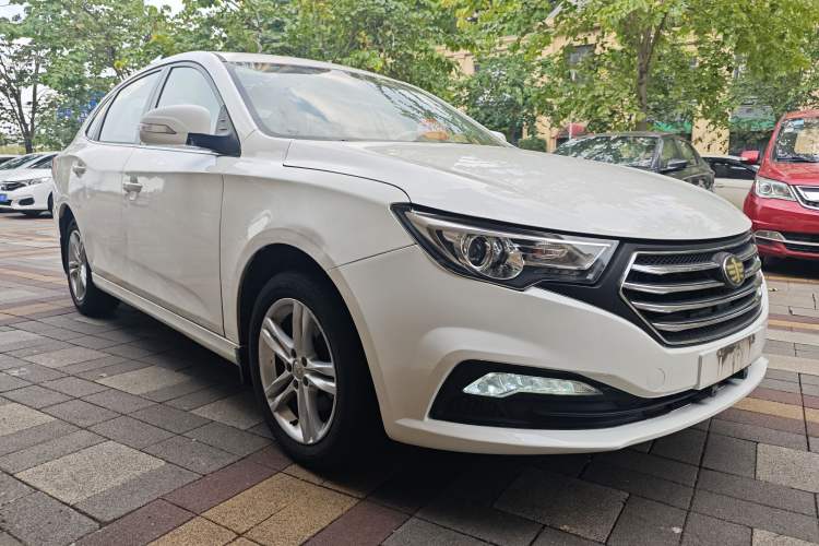 Used Bestune B30 2016 1.6L manual Comfort trim level
