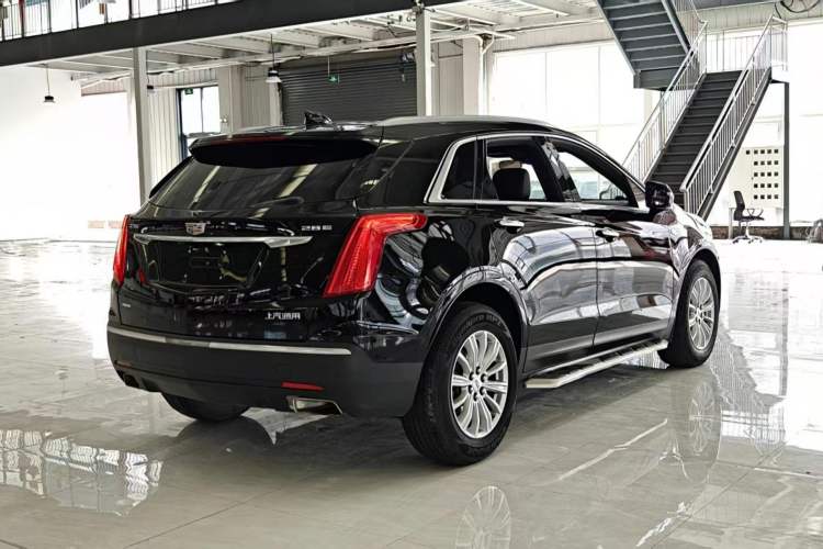 Used Cadillac XT5 2018 28E Four-Wheel Drive Tech Version