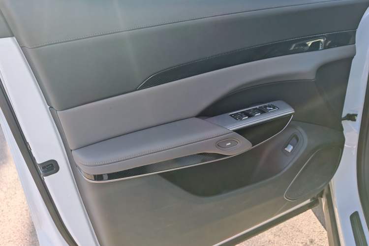 Used Hongqi Tiangong 08 2025 605 Pioneer Edition