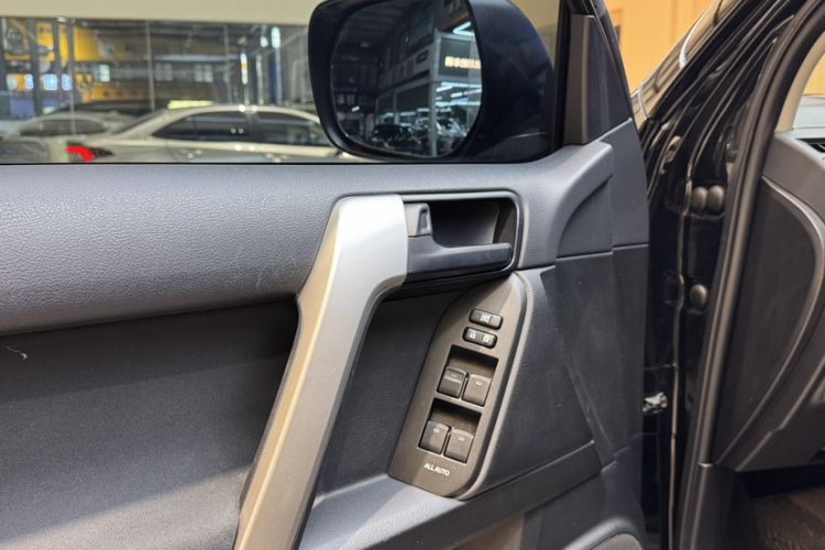 Used Toyota Prado 2019 2.7L TX Steel Wheels Underbody Mounting Sunroof – Middle East
