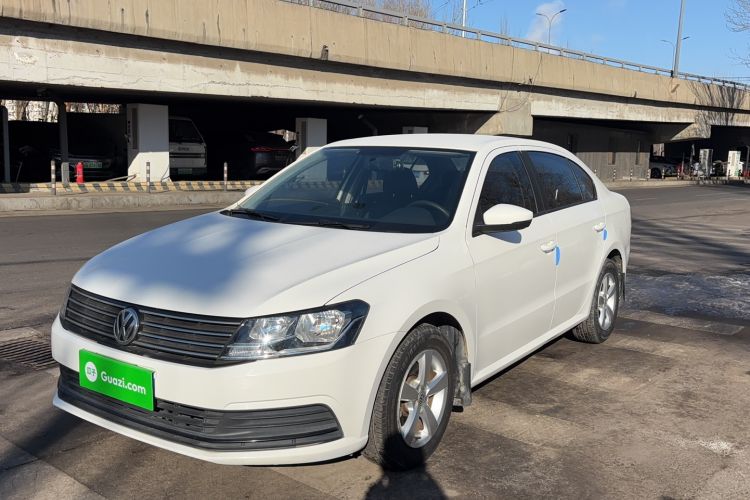 Used Volkswagen Lavida 2015 1.6L Manual Fashion Edition