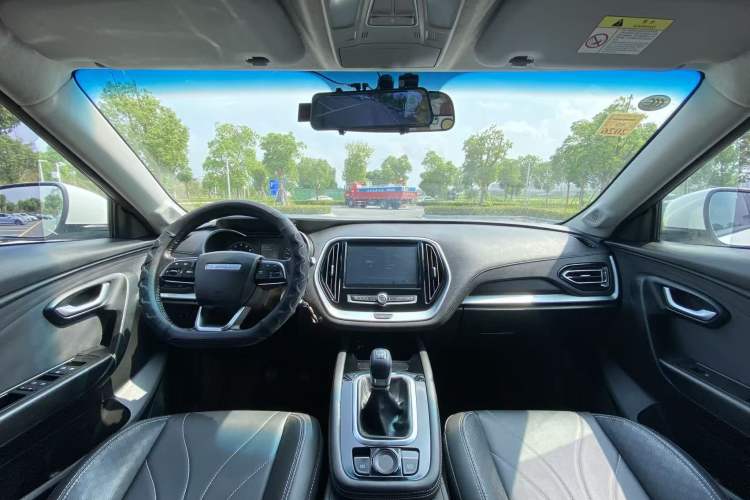 Used JETOUR X70M 2020 1.5T Manual Travel Companion Model
