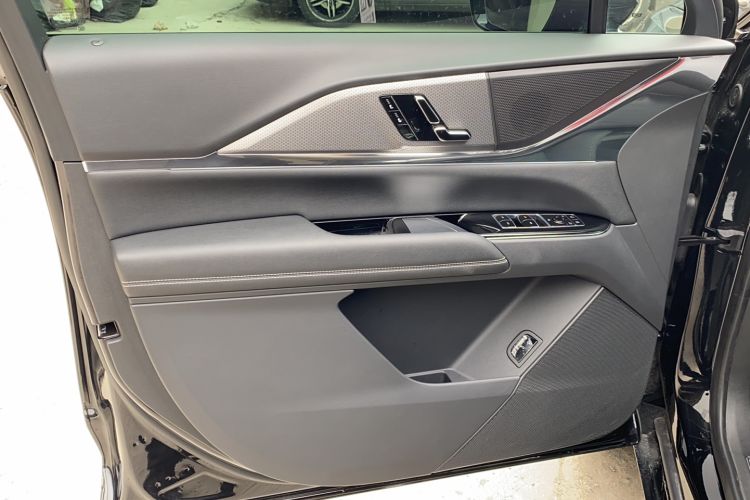 Used Cadillac XT5 2025 2.0T Luxury Version Interior 1