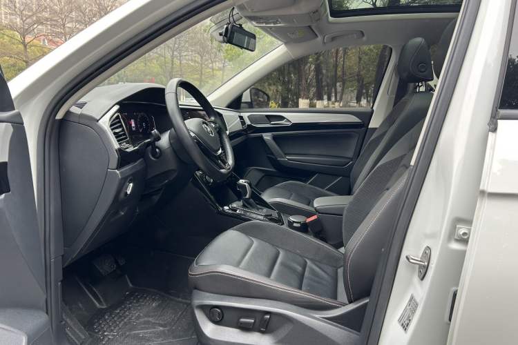 Used Volkswagen Tayron 2019 330TSI Two-Wheel Drive Luxury Model China VI Standard
