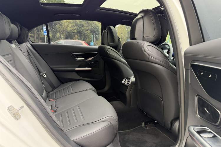 Used Mercedes-Benz C-Class New Energy 2025 C 350 eL Interior 8