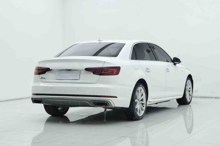 Used Audi A4L 2019 40 TFSI Fashion Version China V
