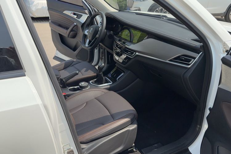 Used CHANGAN CS35PLUS 2019 1.6L Manual Chuanlian Edition Right Front Seat