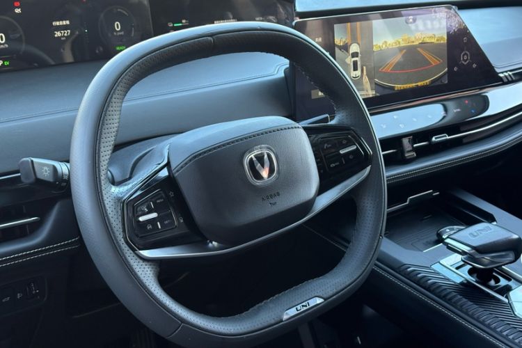 Used Changan UNI-K iDD 2023 Zhidian iDD 1.5T 135km Smart & Fun Model