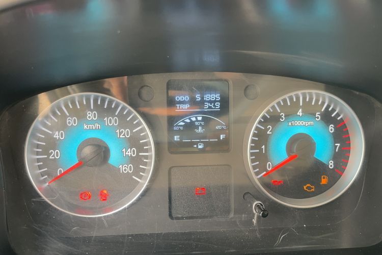 Used Jinbei Gold Hiace 2021 1.5L Passenger Van Travel Lion Central Air Conditioning Version 9 Seats
