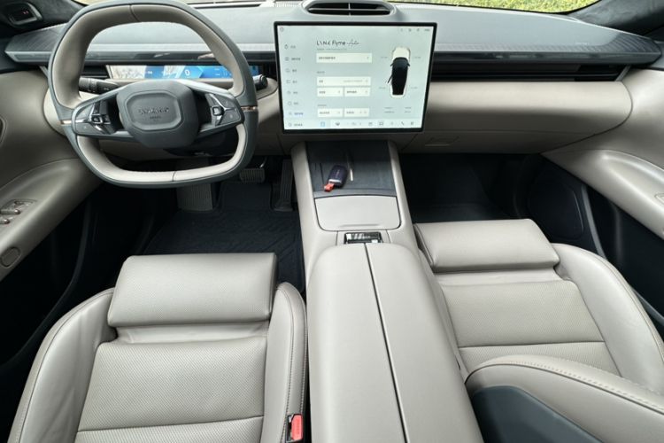 Used Lynk & Co Z10 2025 STARBUFF 95 kWh 680 km All-Wheel Drive Intelligent Driving
