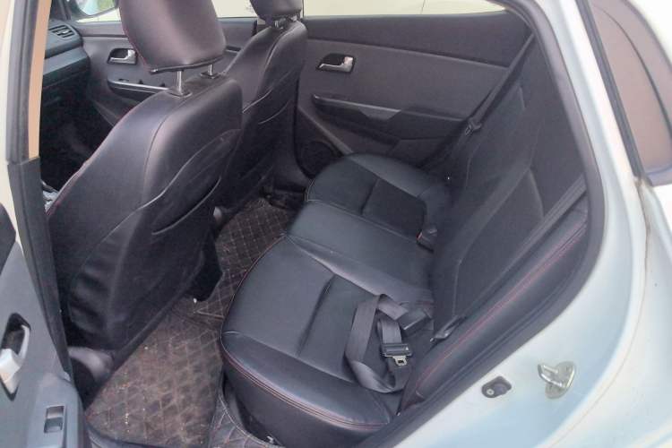 Used Kia K2 2015 Sedan 1.4L Automatic GLS
