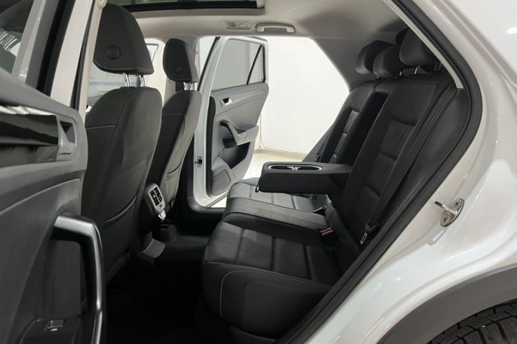 Used Volkswagen T-ROC 2022 280TSI DSG Two-Wheel Drive Comfort PLUS Interior 7