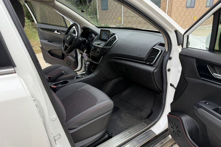 Used Dongfeng Aeolus AX5 2017 1.4T Automatic Qushang Model
