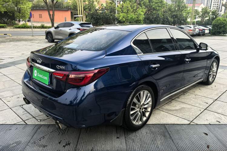 Used Infiniti Q50L 2018 2.0T Enjoyment Version China VI Standard Rear Right 45 Deg