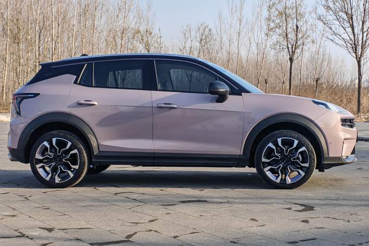 Used Lynk & Co 06 2021 1.5T Shero Pink Special Edition
