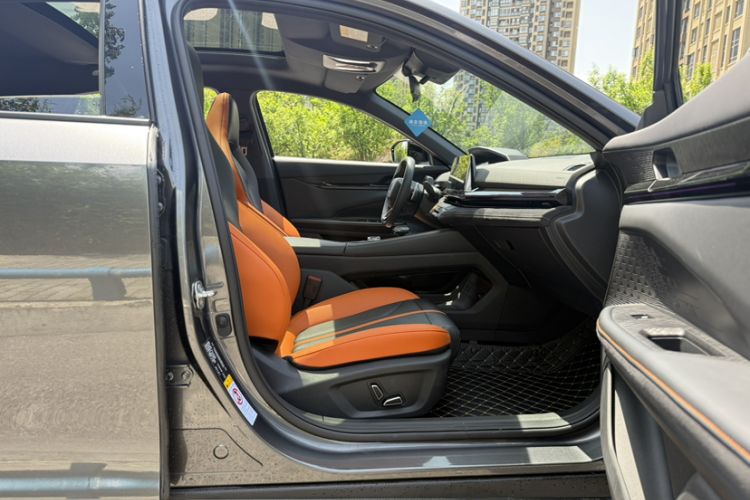 Used CHANGAN UNI-V 2024 1.5T Prestige Sport Edition
