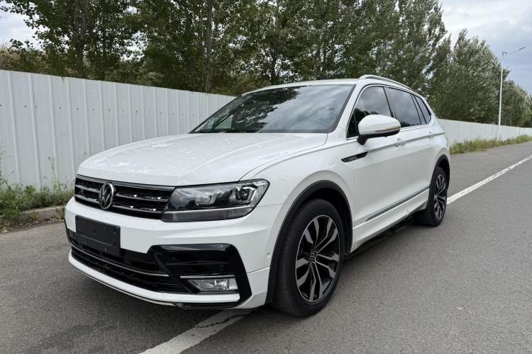 Used Volkswagen Tiguan L 2021 330TSI Automatic Two-Wheel Drive R-Line Enhanced Edition