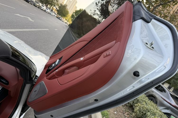 Used MG Cyberster 2024 520 km Legendary All-Wheel-Drive Version
