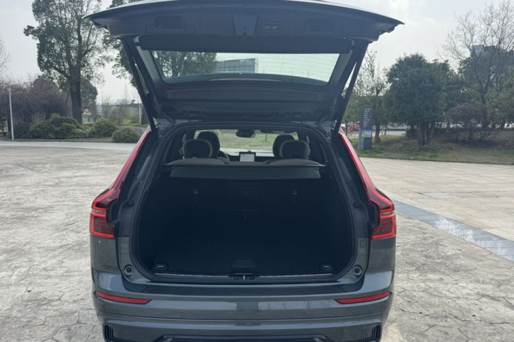 Used Volvo XC60 2026 B5 4x4 SmartDrive Sport Edition
