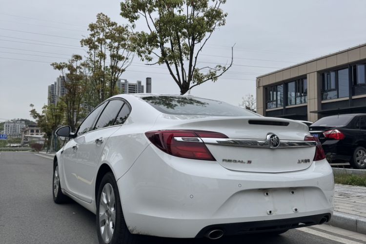 Used Buick Regal 2015 1.6T Elite Tech Model Exterior 5