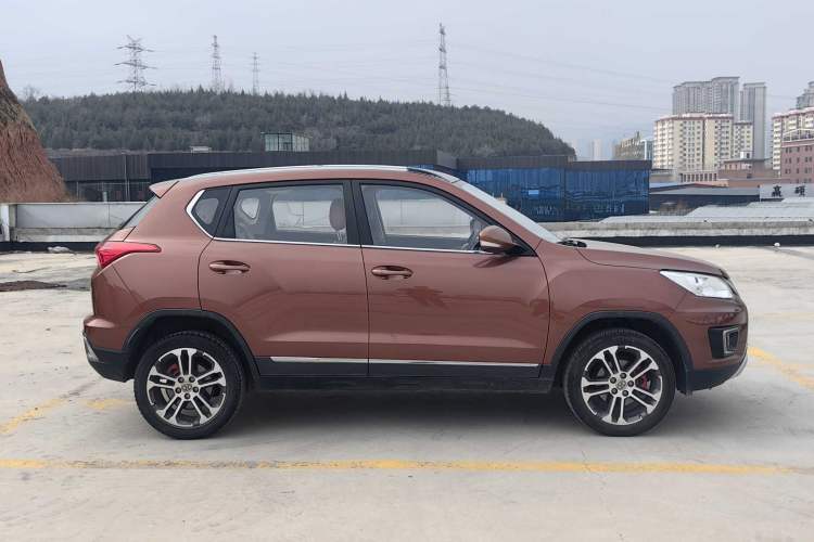 Used BAIC Senova X35 2016 1.5L Automatic Luxury Edition
