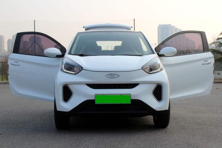 Used Chery Little Ant 2021 200 000-Yuan Ant Fan Edition Energetic Version NMC Lithium Battery 301 km