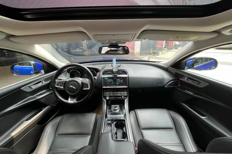 Used Jaguar XEL 2019 2.0T 200 PS Luxury Edition
