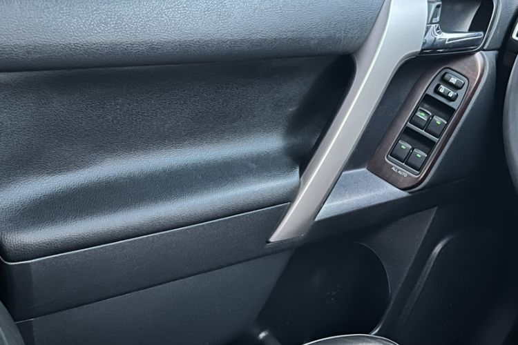 Used Toyota Prado 2016 2.7L Automatic Standard Edition