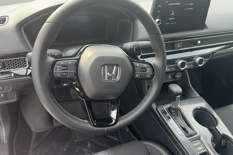 Used Honda Civic 2025 240TURBO CVT SmartFun Pro Steering Wheel