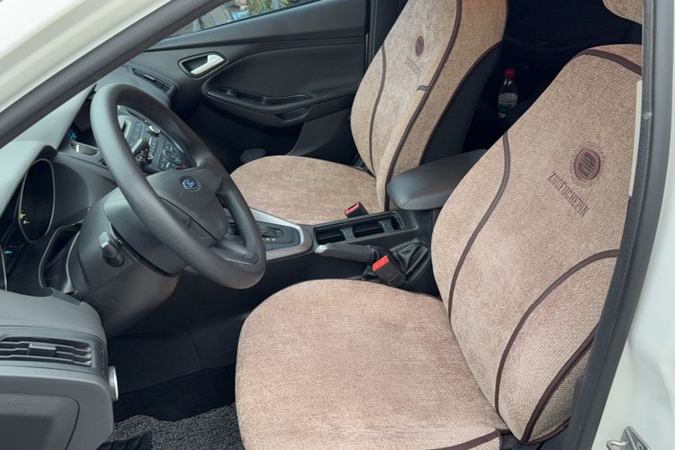 Used Ford Focus 2015 Hatchback 1.6L Automatic Comfort Model