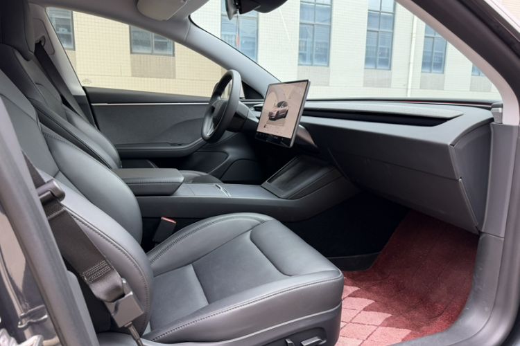 Used Tesla Model 3 2023 Rear-Wheel-Drive Version