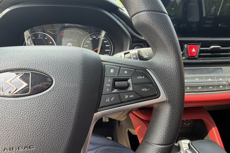 Used SOL X4 2021 1.5T CVT Chief Edition Interior 13