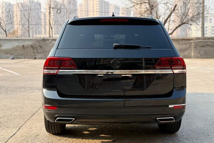 Used Volkswagen Teramont 2017 330TSI Two-Wheel-Drive Luxury Edition
