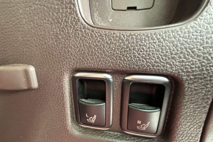 Used Mercedes-Benz GLS 2017 GLS 400 4MATIC Fashion Edition Interior 12