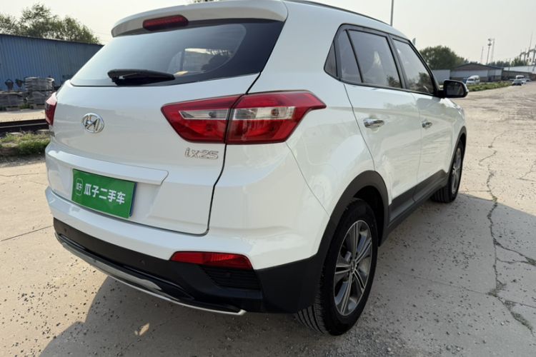 Used Hyundai ix25 2015 1.6L Automatic Two-Wheel Drive Smart GLS Trim
