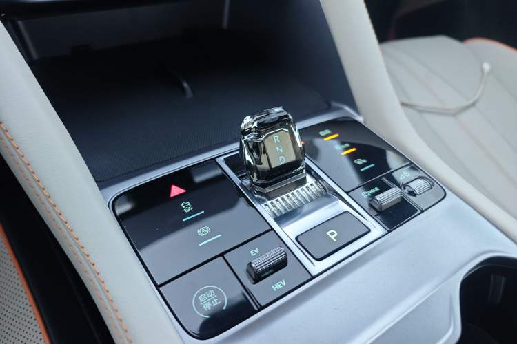 Used BYD Song PLUS New Energy 2023 Champion Edition DM-i 110KM Flagship PLUS
