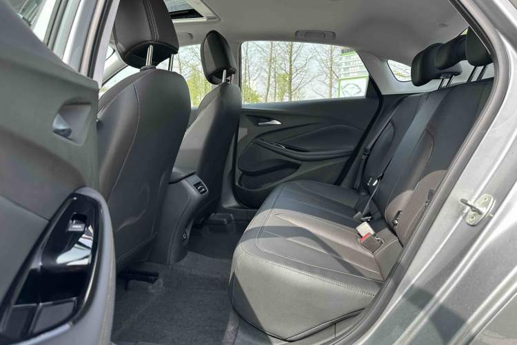 Used Buick Verano 2023 Pro Enjoyment Edition Interior 2