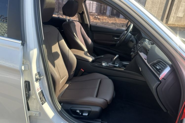 Used BMW 3 Series 2019 320Li xDrive Fashion Model