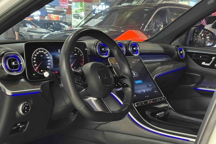 Used Mercedes-Benz C-Class 2024 Restyled C 260 L Sport Edition Interior 1