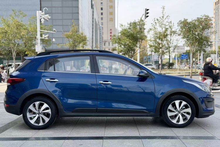 Used Kia KX Cross 2017 1.4L AT GLS