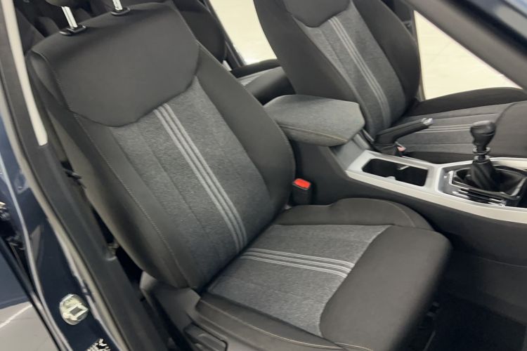 Used Wuling Jiachen 2022 1.5L Manual Enjoyment Elite Model