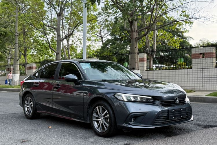 Used Honda Civic 2023 240TURBO CVT Dynamic Edition
