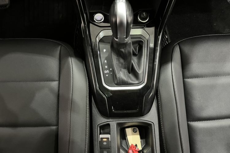 Used Volkswagen T-ROC 2022 280TSI DSG Two-Wheel Drive Comfort PLUS
