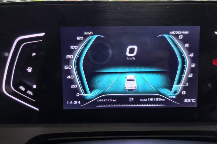 Used Changan Lantop 2023 2.0T Automatic Two-Wheel Drive Gasoline Navigation Edition Standard Cab