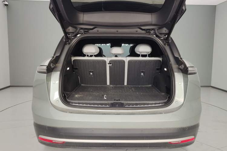 Used Nio ES6 2023 75 kWh Trunk