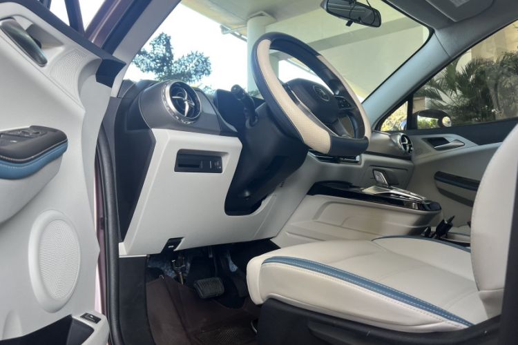 Used BYD Yuan Pro 2023 401KM Luxury Version
