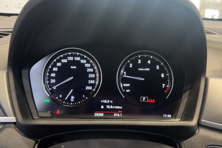 Used BMW X2 2023 sDrive 25i Shining Edition Odometer Close Up