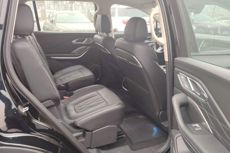 Used Hongqi HS7 PHEV 2024 2.0T PHEV Four-Wheel Drive Flagship Edition 6 Seats